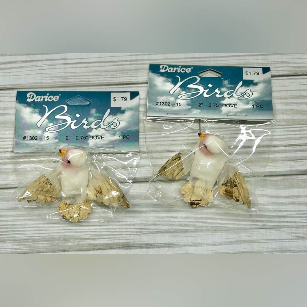 Darice Artificial Decorative Birds Home Garden Decor for Crafts 2” Dove 2 Packs